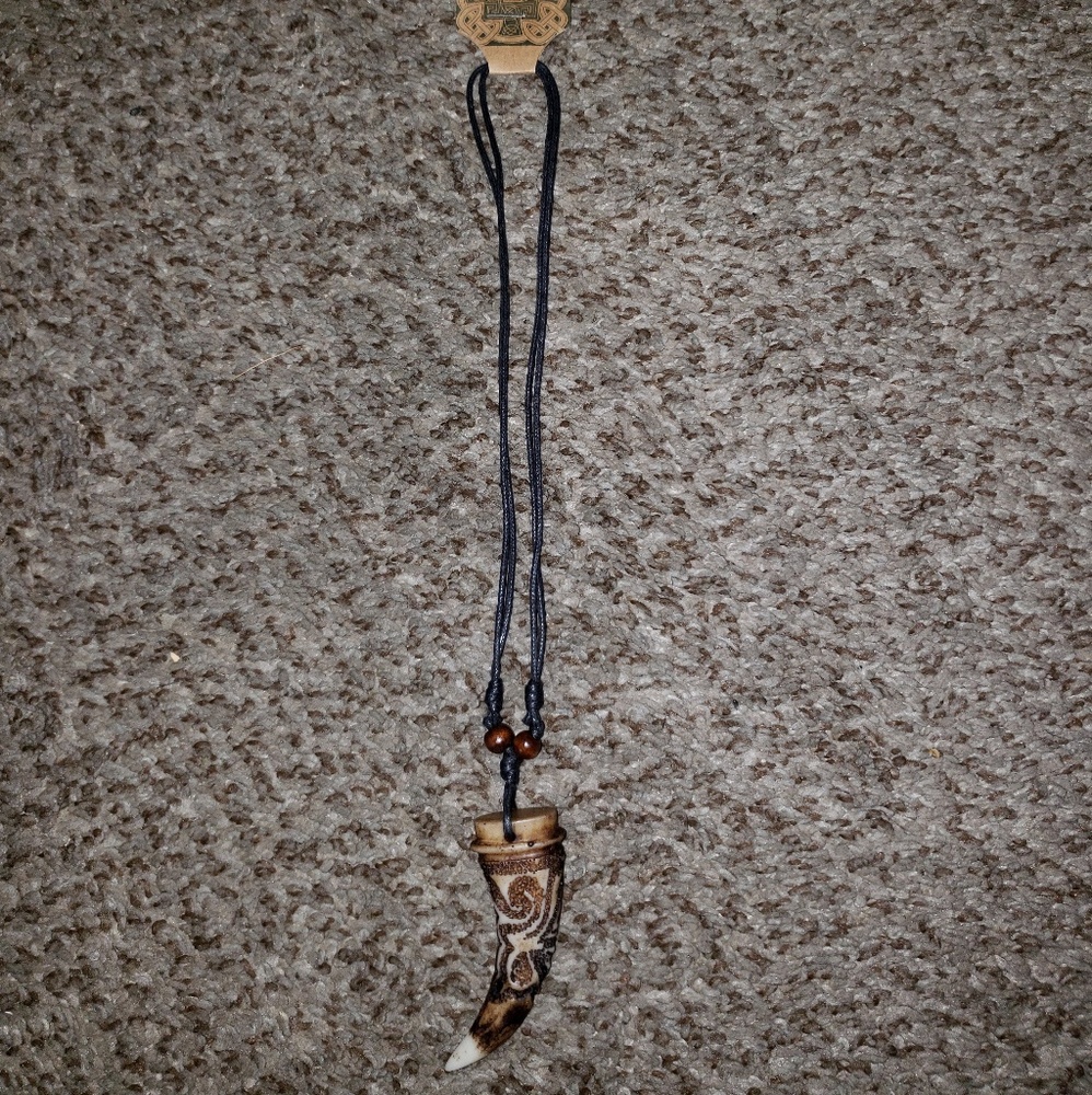 Necklace - Picture 2 of 2